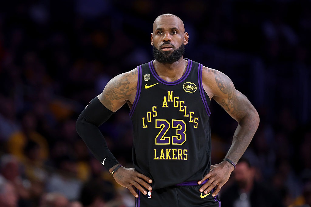 The Fumble: LeBron James’ NBA Future, Jalen Rose Talks Hairlines & Pistons Playoff Run