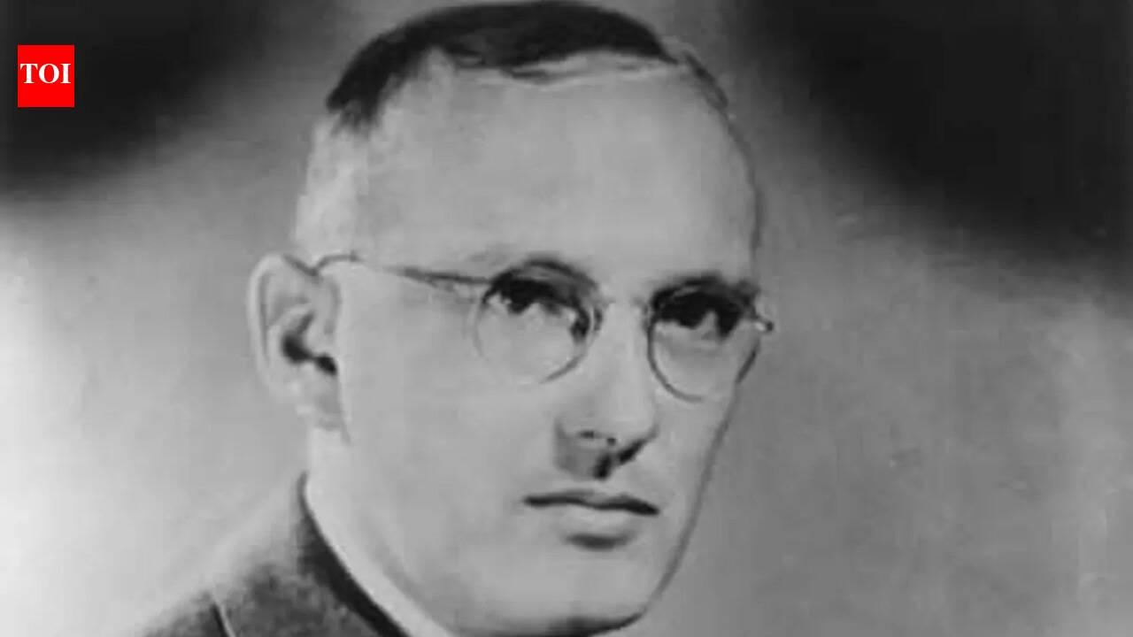 In 1933, Bell Labs engineer Karl Jansky followed a faint radio hiss, and this discovery opened the door t – The Times of India