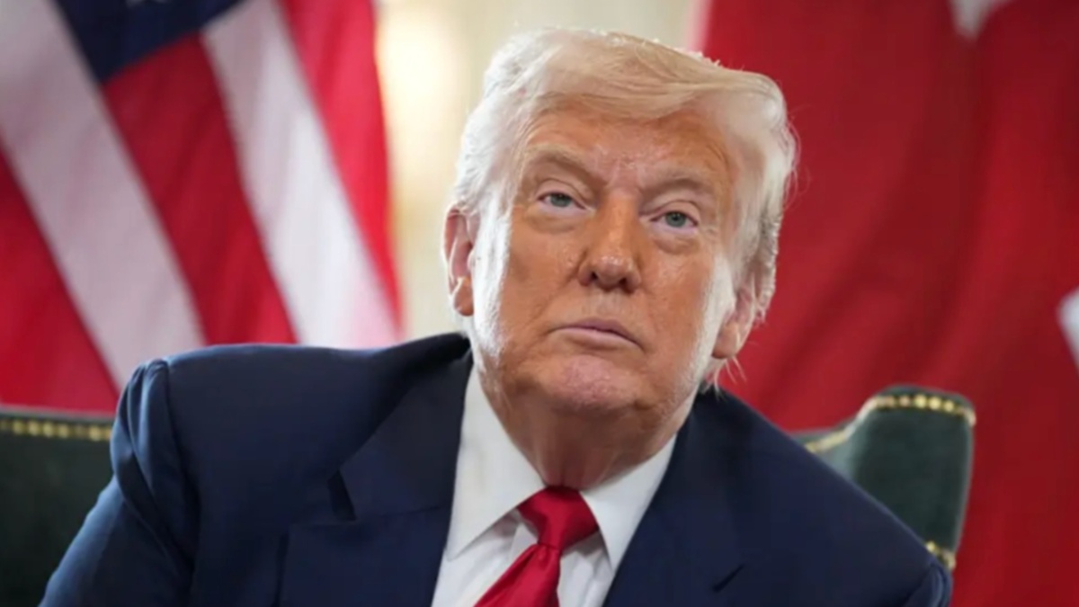 ‘Something Seriously Wrong’: Trump’s Desperate Proof of Life Stunt Explodes in His Face as Fans Can Only Focus on One Shocking Thing