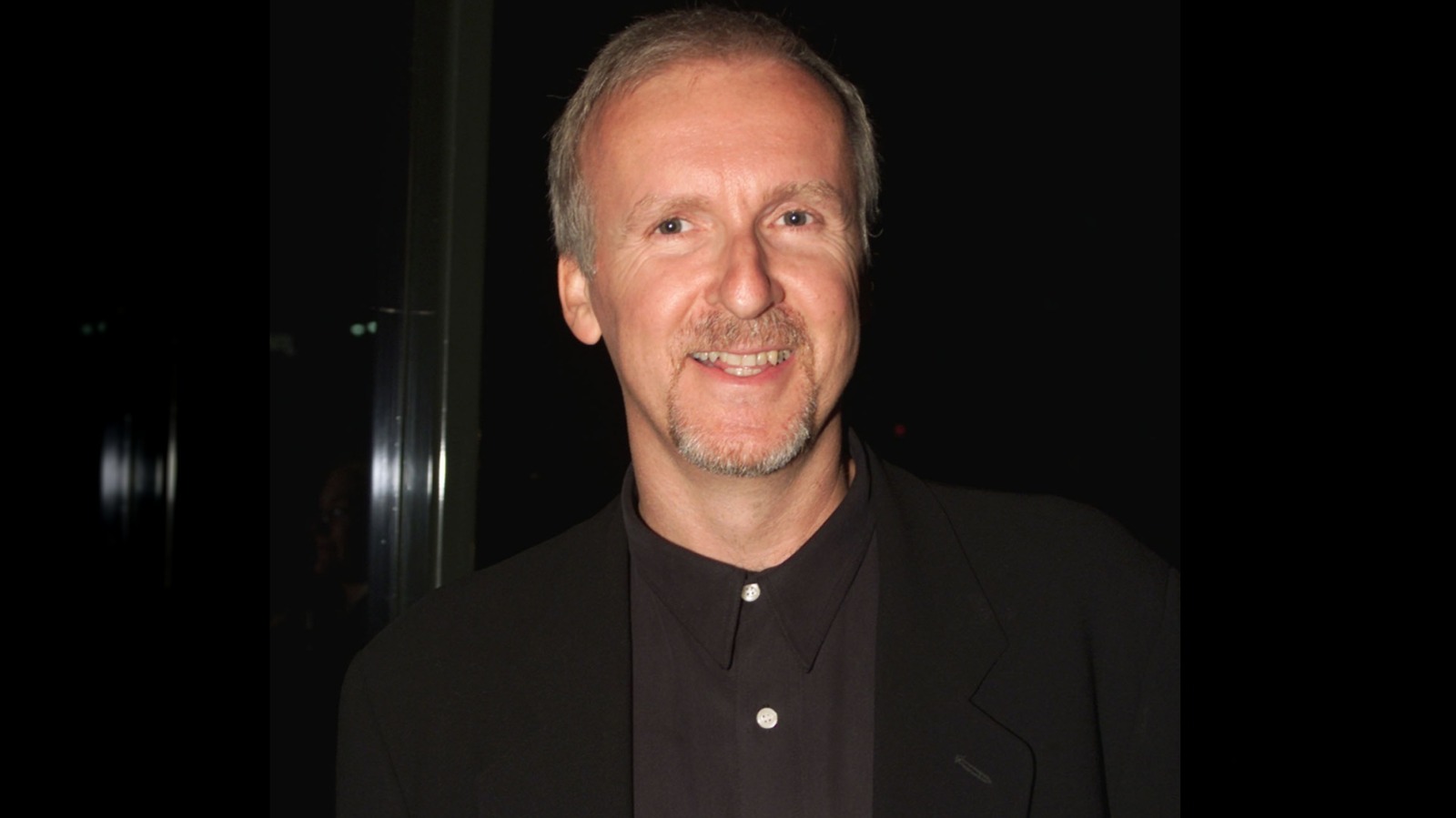 James Cameron’s Dark Angel Premiere Made Fox Ask Its Affiliates For A Special Favor
