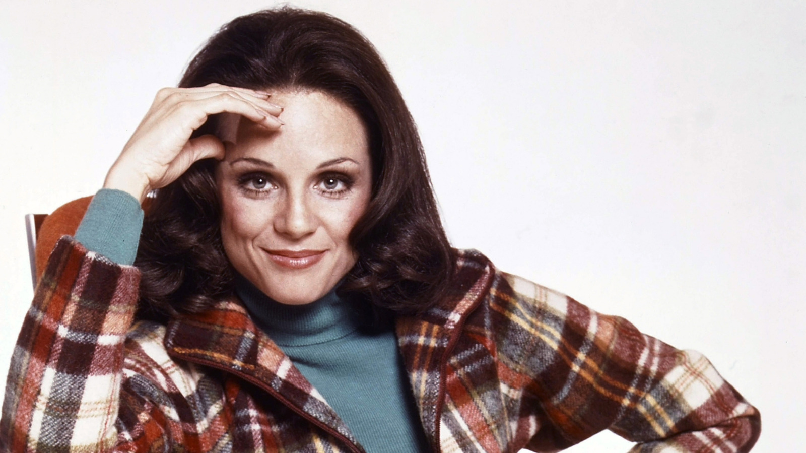 Why Sitcom Legend Valerie Harper’s Character Was Killed Off On Her Self-Titled Show