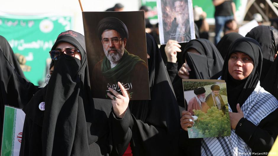Iran’s Mojtaba Khamenei vows revenge for father’s killing – dw.com