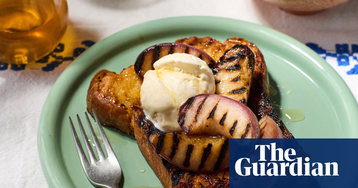 Benjamina Ebuehi’s recipe for honey butter brioche with grilled peaches | The sweet spot