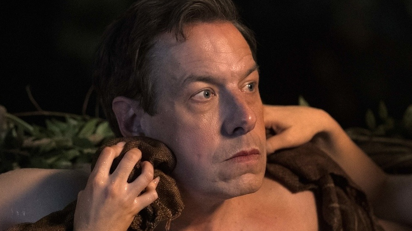 Stuart Fails To Save The Universe Star Talks Kripke’s Sexual Fluidity, Jokes Euphoria Would’ve Shown More Than Episode 5 Did