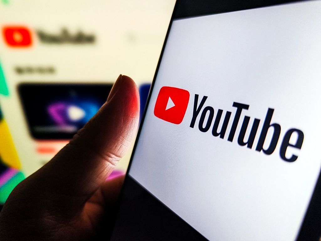 YouTube Offers Creators Millions to Keep Content Away From Netflix