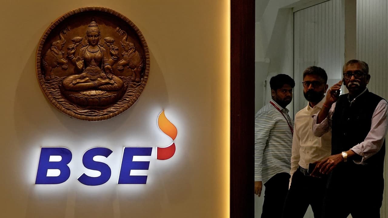 BSE falls 2.5% from day’s high as report says NSE plans to allow trading its shares on own platform:… – Moneycontrol.com