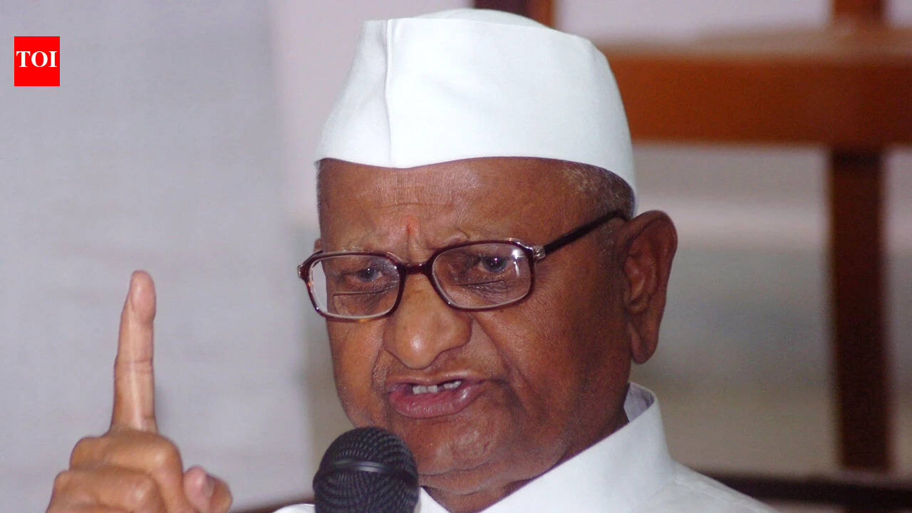 Social activist Anna Hazare admitted to hospital in Mumbai – The Times of India