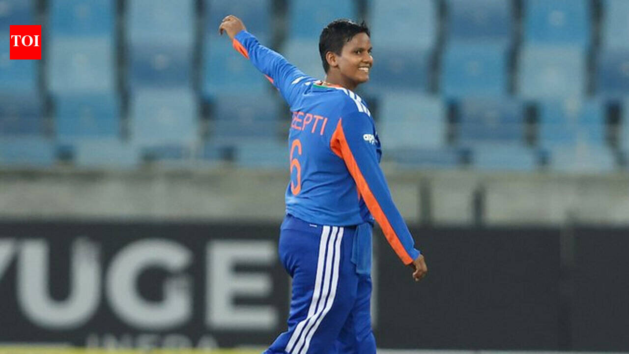Deepti Sharma scripts history! Stunning 3/0 makes her world’s leading T20I wicket-taker – The Times of India