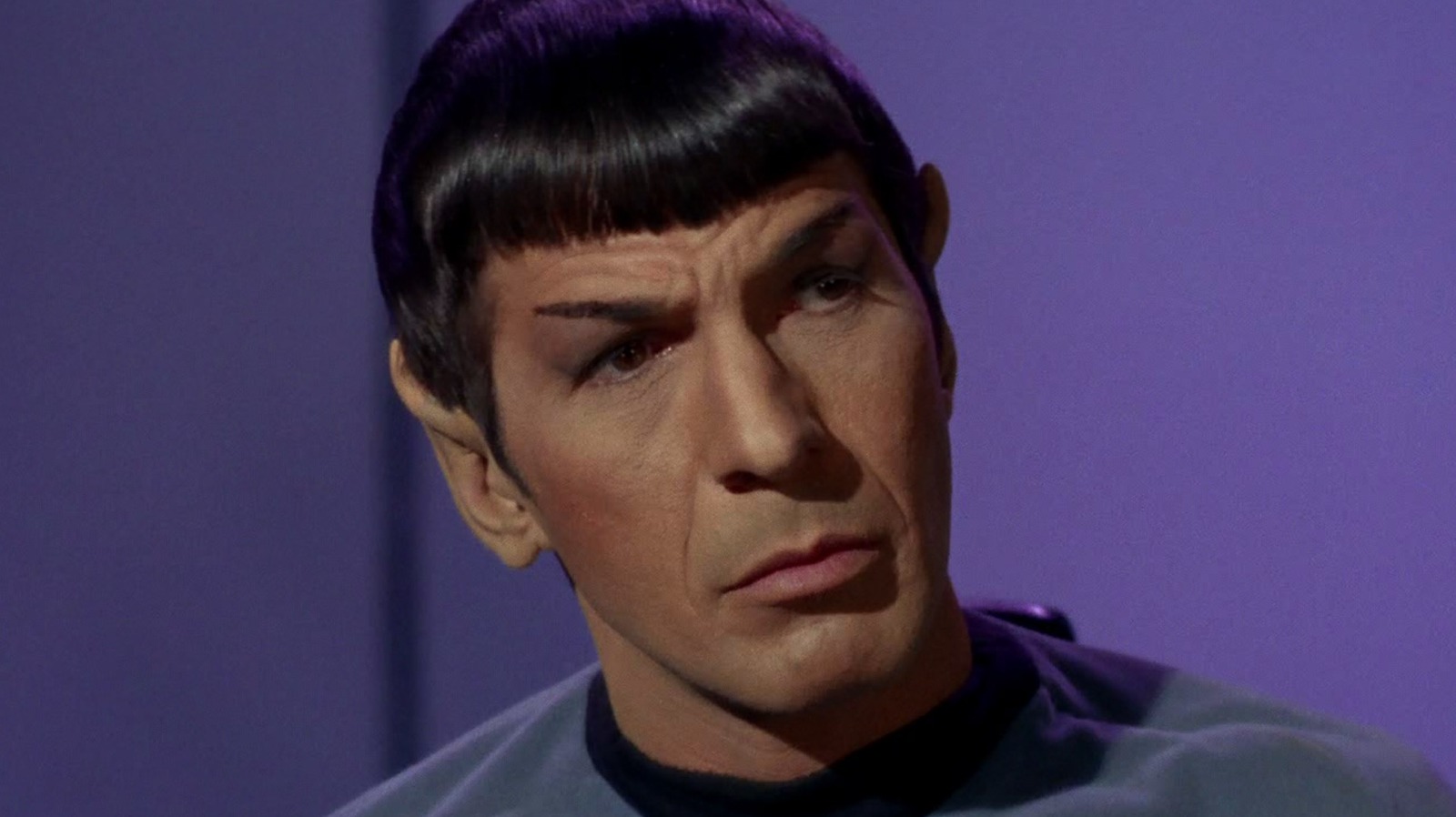 Leonard Nimoy Appeared On A Hit Historical Drama The Same Year Star Trek Premiered