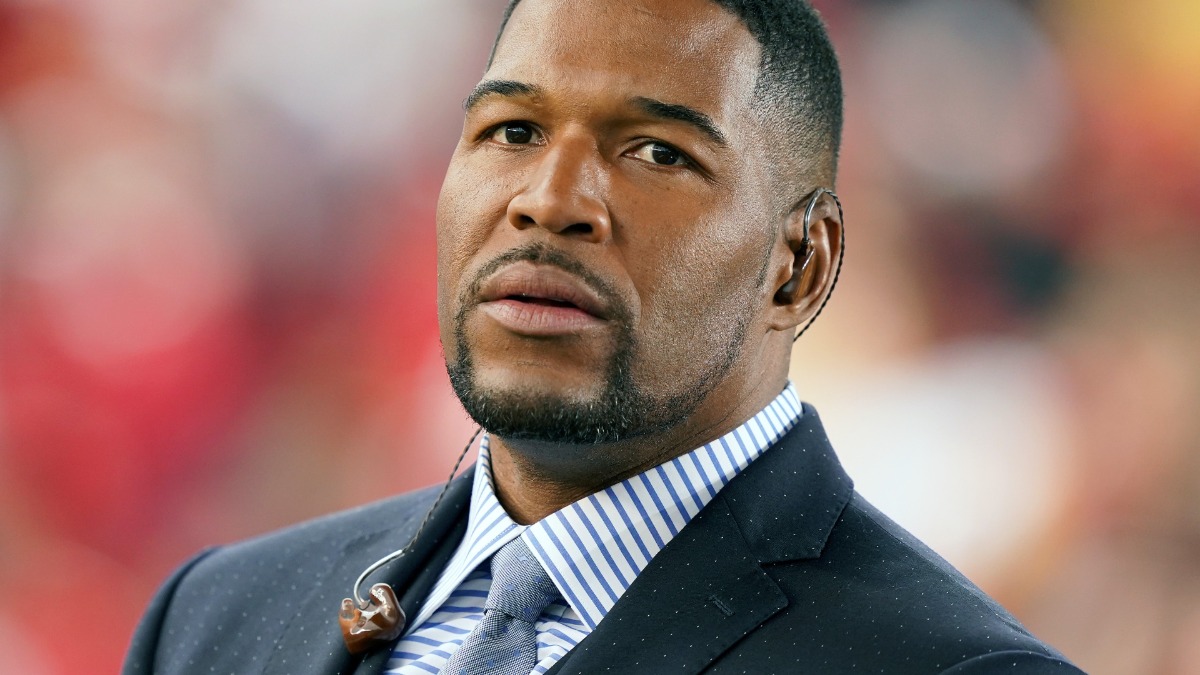 ‘Do You Remember?’: Michael Strahan Carried 7-Year-Old Pete Davidson After 9/11 — Neither Knew Until 17 Years Later