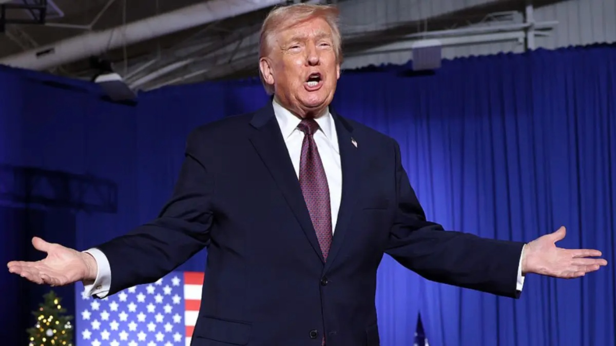 ‘Dum With a B’: Trump’s Speech Goes Completely Off the Rails When He Slurs Into a Fuzzy Math Proclamation— and the Numbers Don’t Make Any Sense