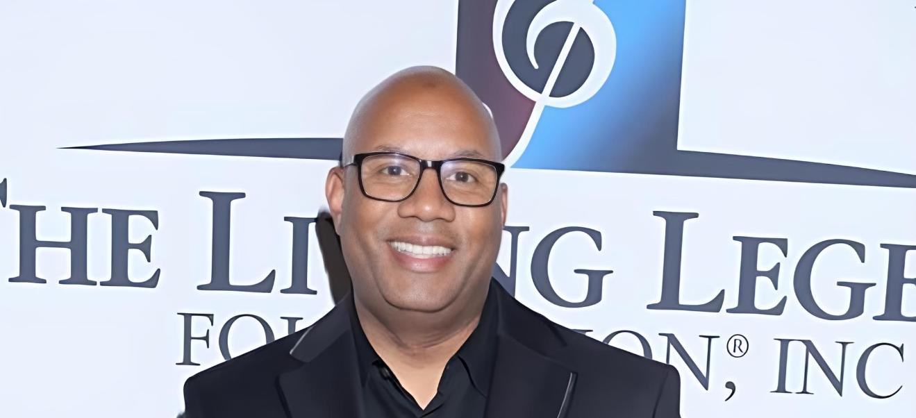 Ahead of The Living Legends Gala, Azim Rashid Says Music Business ‘Is Where it Was 40 Years Ago’
