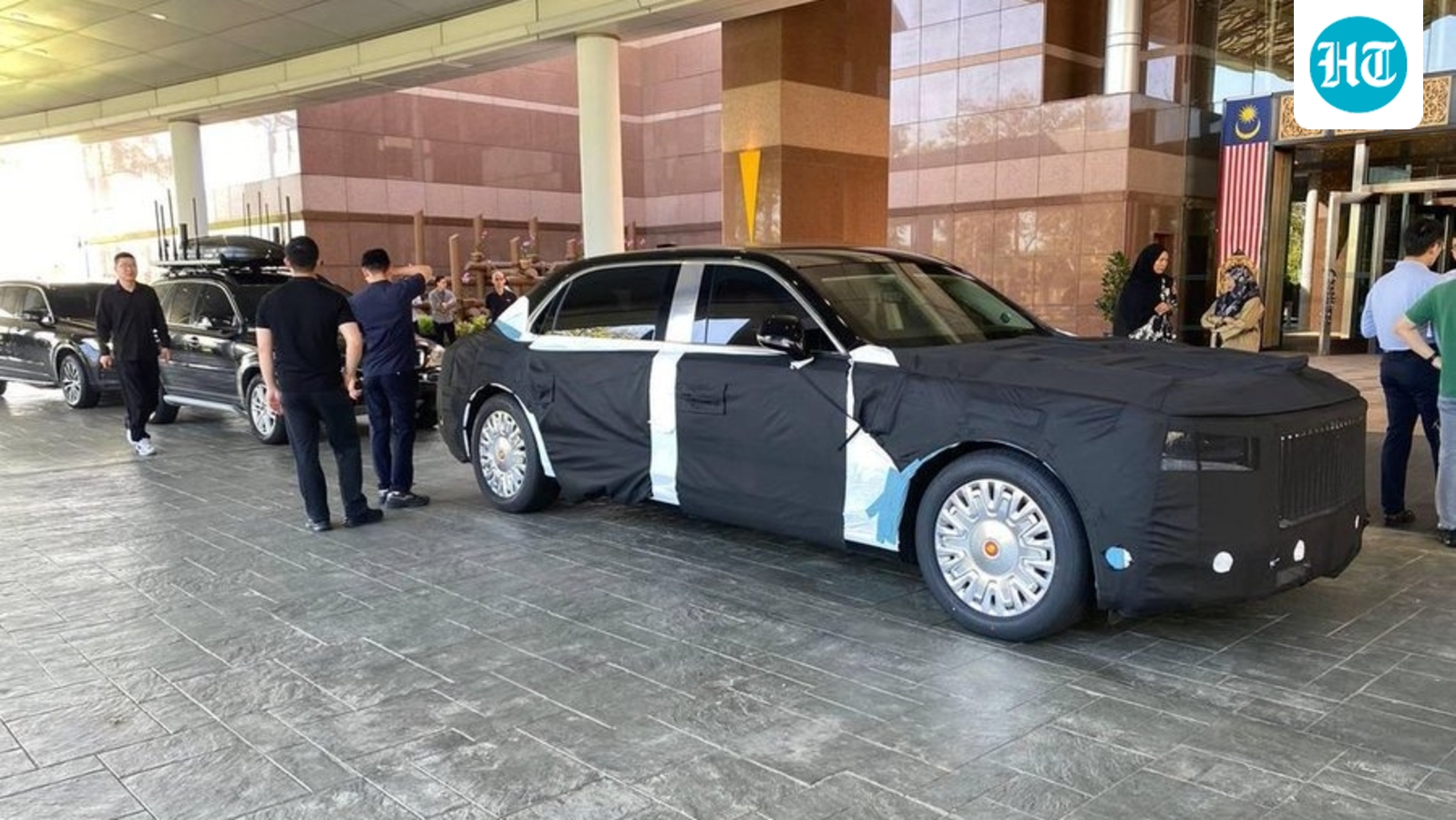 Xi Jinping’s car arrives in Delhi under black covers. What we know about the ‘secret’ Hongqi N701 | India News – Hindustan Times
