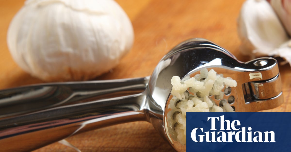 Why are garlic presses so out of fashion? | Kitchen aide