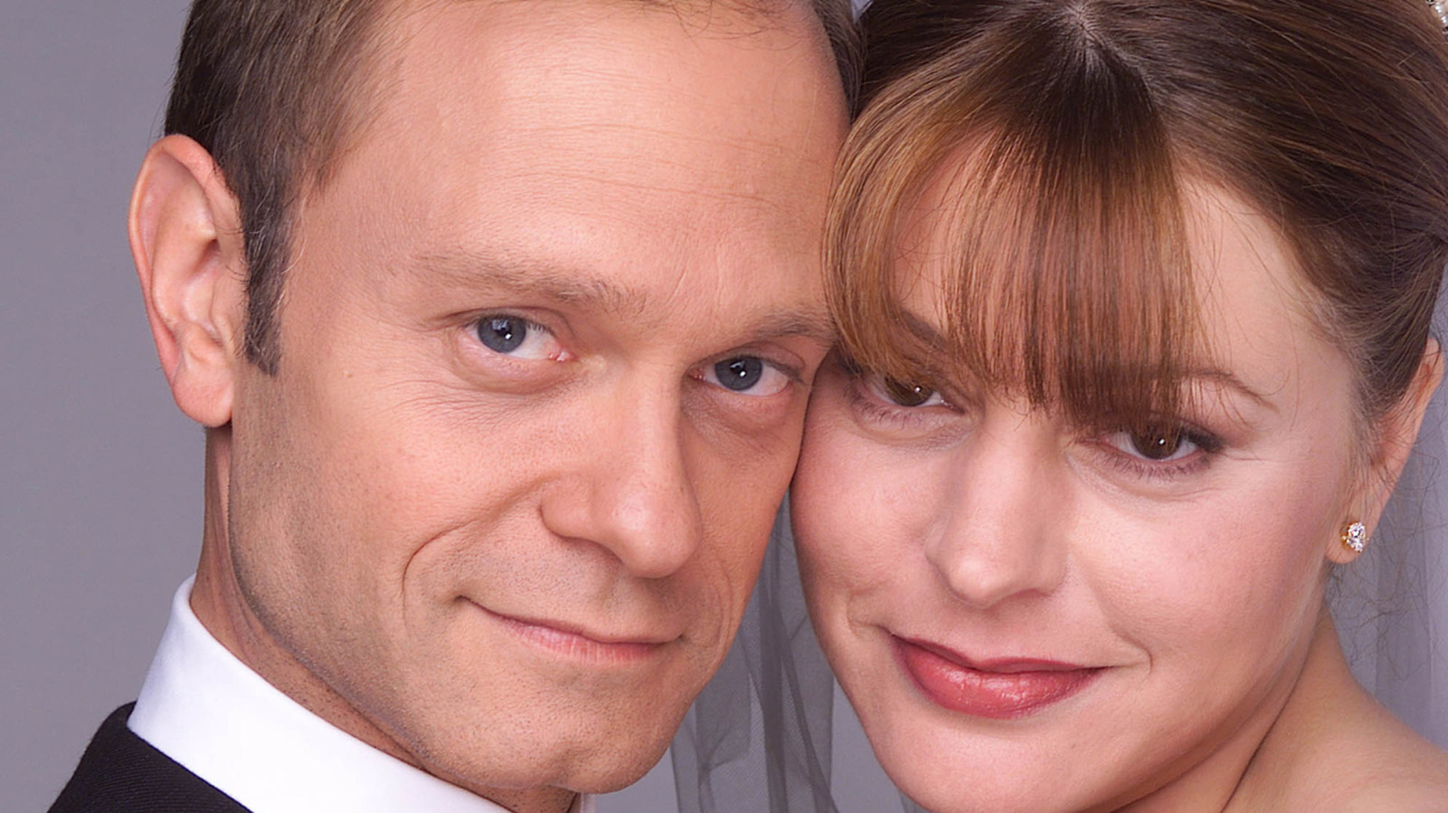Frasier Stars David Hyde Pierce And Jane Leeves Explain Niles And Daphne’s Irresistible Attraction