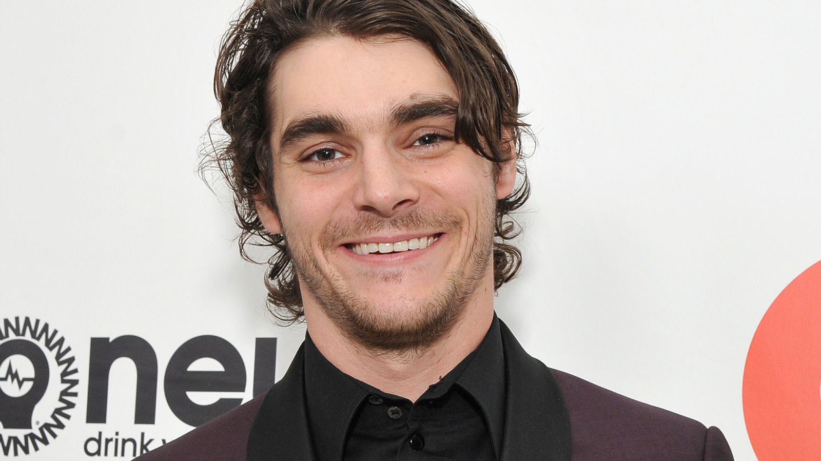 RJ Mitte: Hollywood Reacts To The Death Of ‘Kind, Talented’ Breaking Bad Star At 34