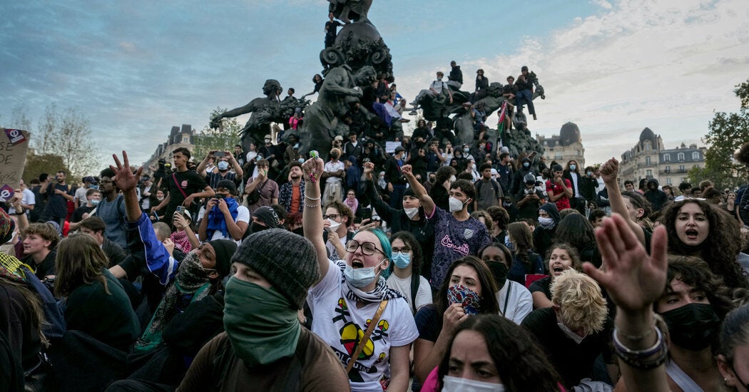 French Youth Rise Up Against Racism, Austerity, and the Rising Right Wing