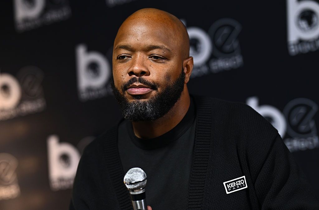 KevOnStage’s ‘Grief Sucks’ Is A Dissertation On Black Men, Grief And The Radical Possibility Of Care [Op-Ed]